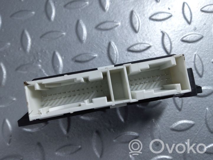 Toyota ProAce City Pysäköintitutkan (PCD) ohjainlaite/moduuli 9837674280