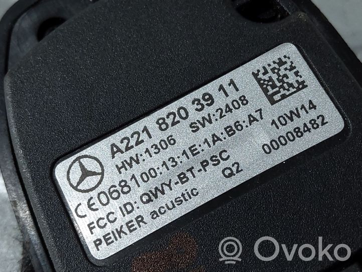 Mercedes-Benz S W221 Bluetooth antenna A2218203911