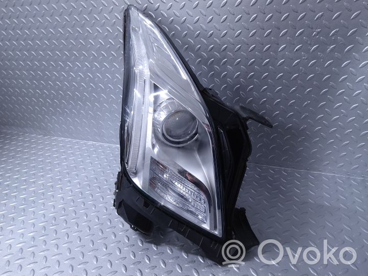 Cadillac XTS Lampa przednia 22967412