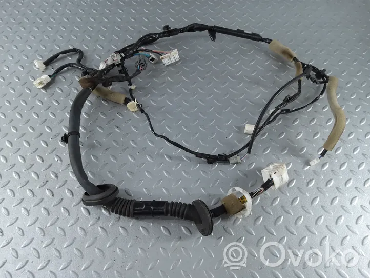 Subaru Outback (BS) Cablaggio porta anteriore 81820AL440