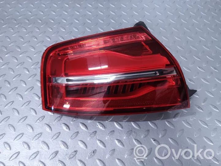 Audi A8 S8 D4 4H Lampa tylna 4H0945095K