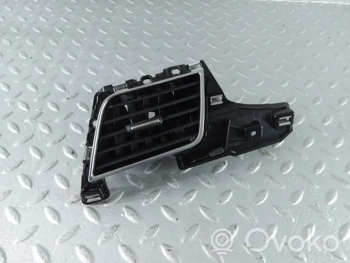 Audi A8 S8 D4 4H Copertura griglia di ventilazione laterale cruscotto 4H1820901C