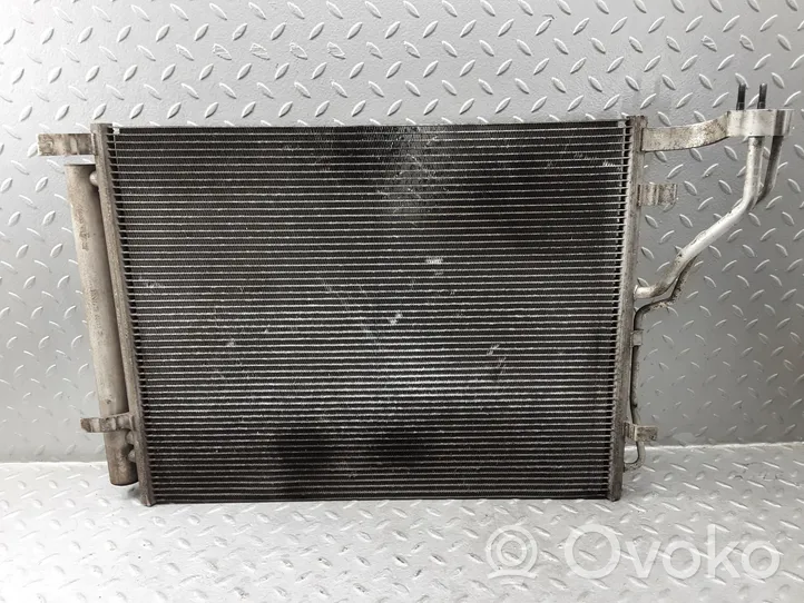 KIA Optima Radiateur condenseur de climatisation 976062T000