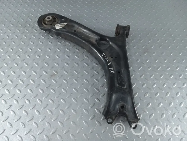 Volkswagen Jetta VI Braccio di controllo sospensione anteriore inferiore/braccio oscillante 5C0407152D