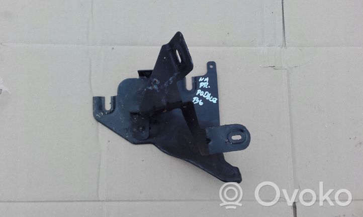 Volkswagen PASSAT B6 Staffa di montaggio del riscaldamento ausiliario Webasto 3C0815948