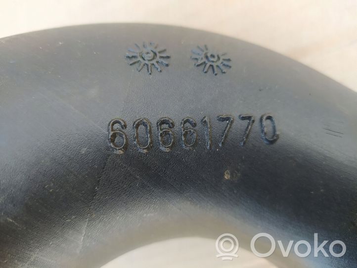 Alfa Romeo 166 Деталь (детали) канала забора воздуха 60661770