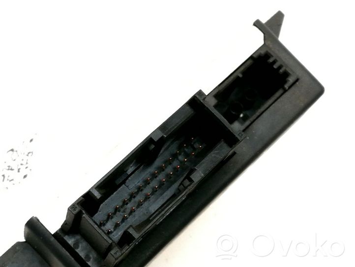 Audi A8 S8 D3 4E Gateway control module 4E0907468A