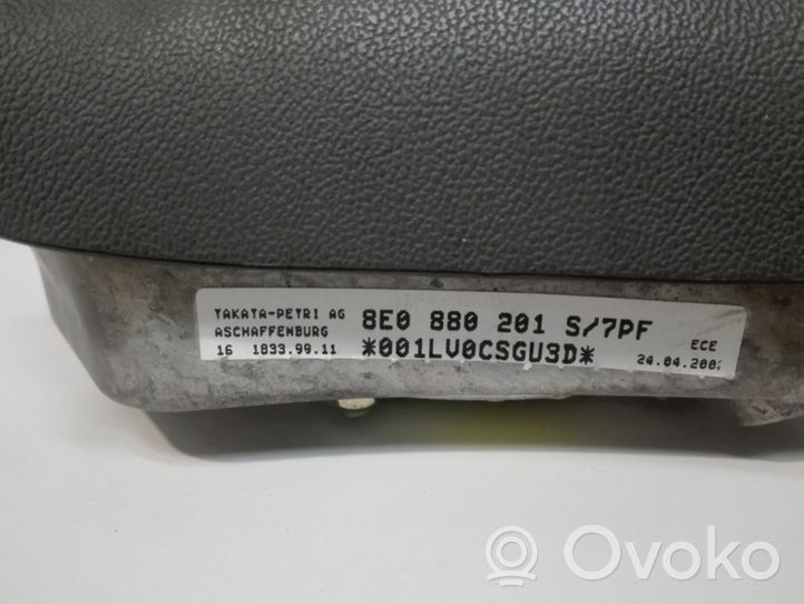 Audi A8 S8 D3 4E Airbag dello sterzo 8E0880201S