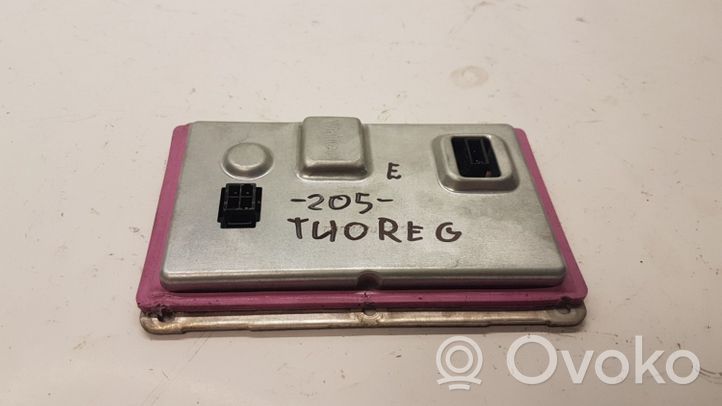 Volkswagen Touareg I Xenon control unit/module 3D0907391B