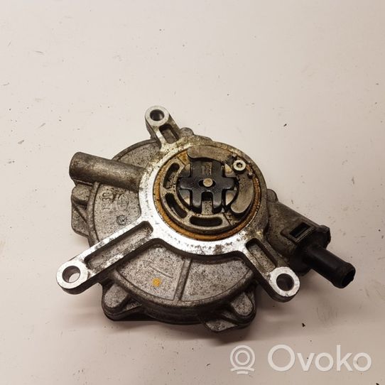 Audi A8 S8 D4 4H Unterdruckpumpe Vakuumpumpe 07L145100F