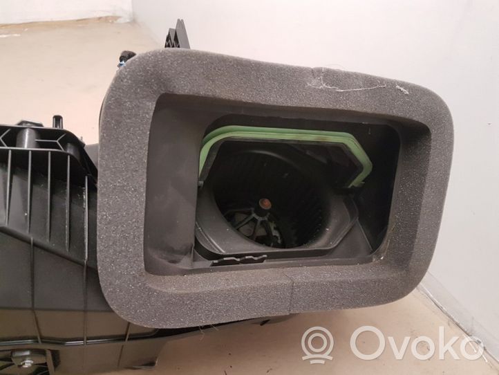 Audi Q3 8U Soplador/ventilador calefacción 1K2819424