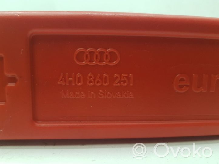 Audi A8 S8 D4 4H Avarinis ženklas 4H0860251