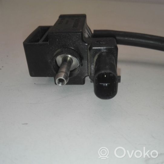 Audi A3 S3 8V Solenoidinis vožtuvas 06H906283J