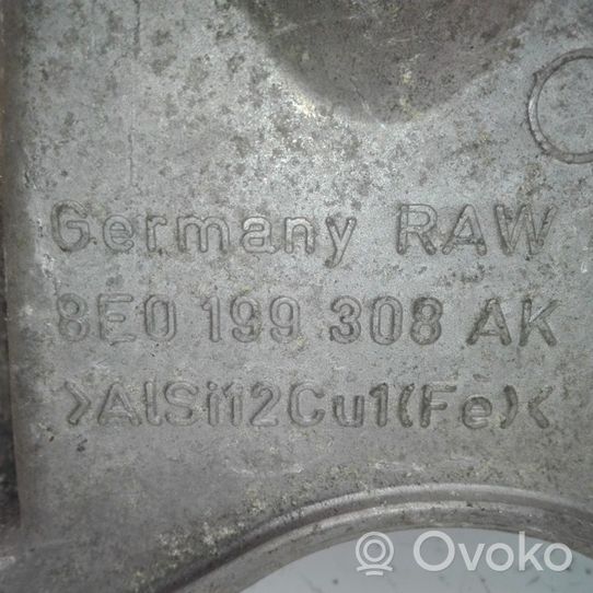 Audi A4 S4 B7 8E 8H Łapa / Mocowanie silnika 8E0199308AK