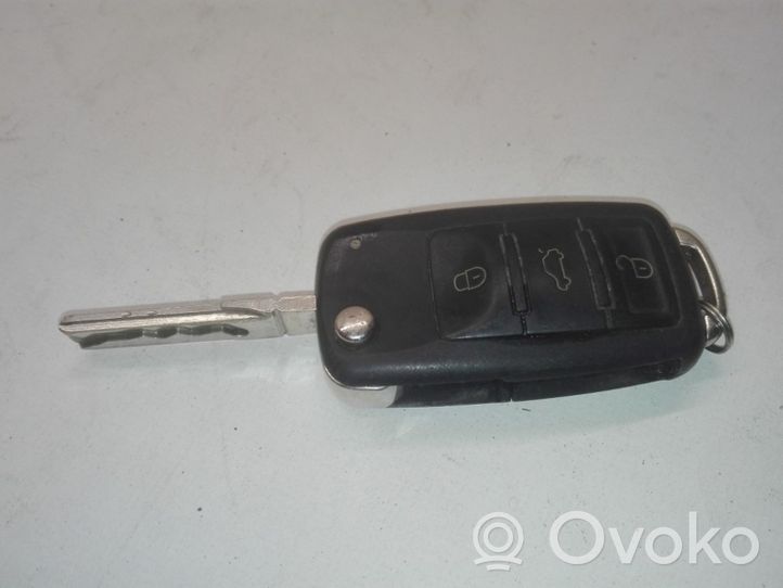 Audi A8 S8 D3 4E Clé / carte de démarrage 4E0837220F