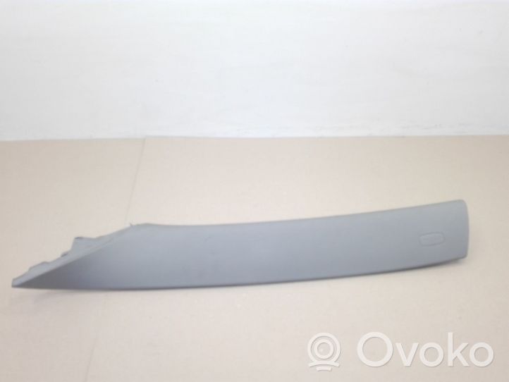 Volkswagen Touareg I (D)pillar trim (top) 7L5867233