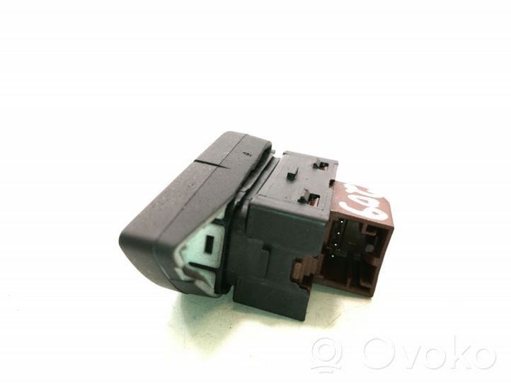 Audi Q3 8U Central locking switch button 8U2962108