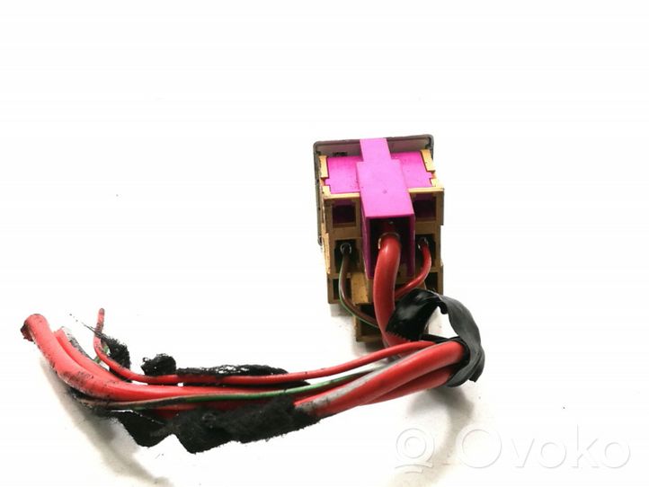 Audi A6 S6 C6 4F Other relay 8E0951253