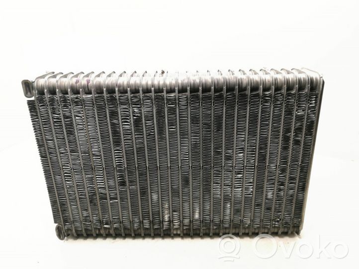 Audi A8 S8 D3 4E Radiatore aria condizionata (A/C) (abitacolo) 4E02