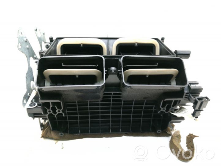 Audi Q7 4L Salono oro mazgo plastikinis korpusas 52495374