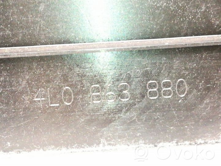Audi Q7 4L Tavaratilan sivuverhoilu 4L0863880G