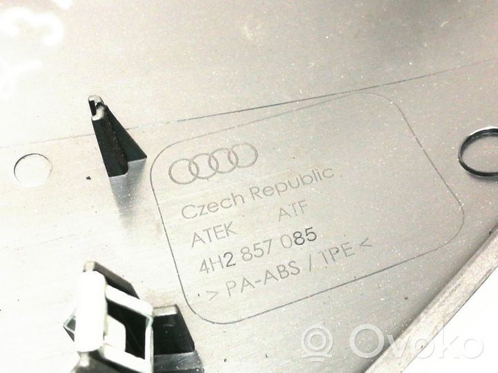 Audi A8 S8 D4 4H Šoninis apdailos skydas 4H2857085