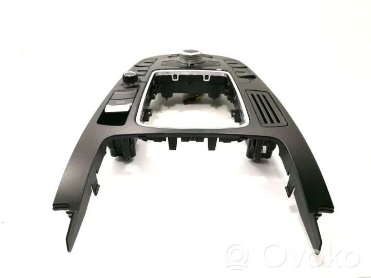 Audi A5 8T 8F Konsola środkowa / Panel sterowania 8T0919609WFX