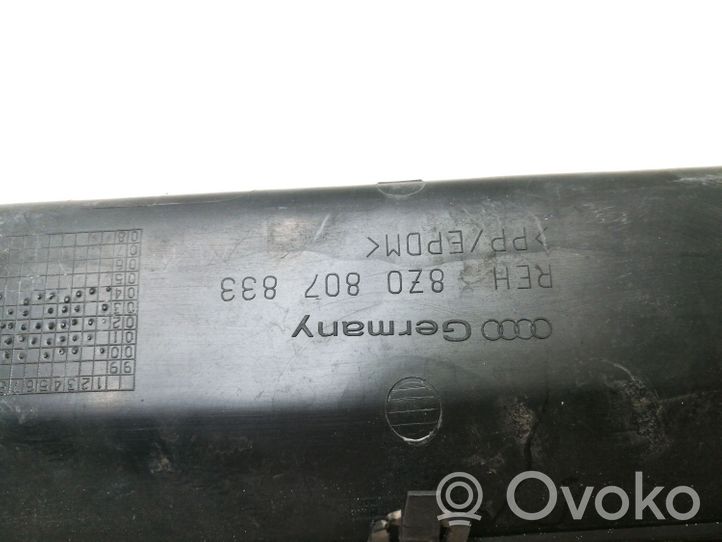 Audi A2 Apdailinė galinio bamperio juosta 8Z0807833