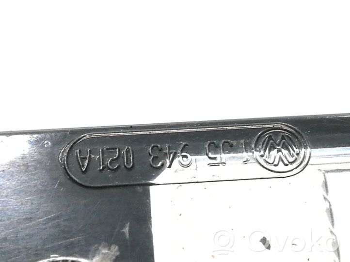 Volkswagen Touareg I Éclairage de plaque d'immatriculation 1J5943021A