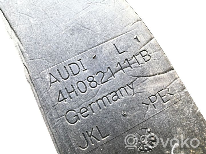 Audi A8 S8 D4 4H Rivestimento dell’estremità del parafango 4H0821111B