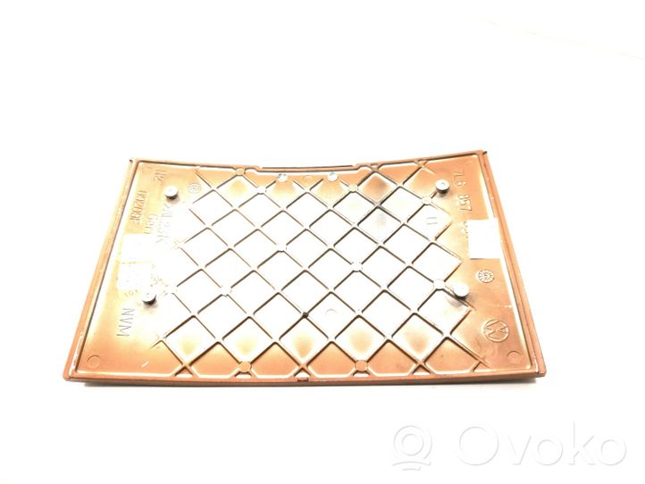 Volkswagen Touareg I Panel popielniczki przedniej tunelu środkowego 7L6863351