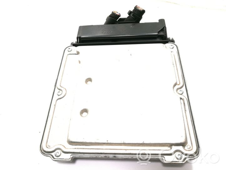 Audi A4 S4 B7 8E 8H Calculateur moteur ECU 03G906016CL