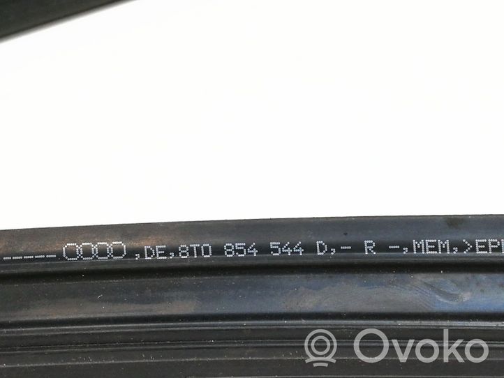 Audi A5 8T 8F Joint en caoutchouc de porte avant 8T0854544D