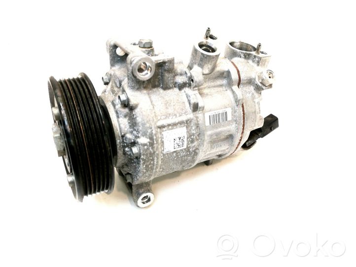 Audi Q2 - Ilmastointilaitteen kompressorin pumppu (A/C) 5Q0816803D
