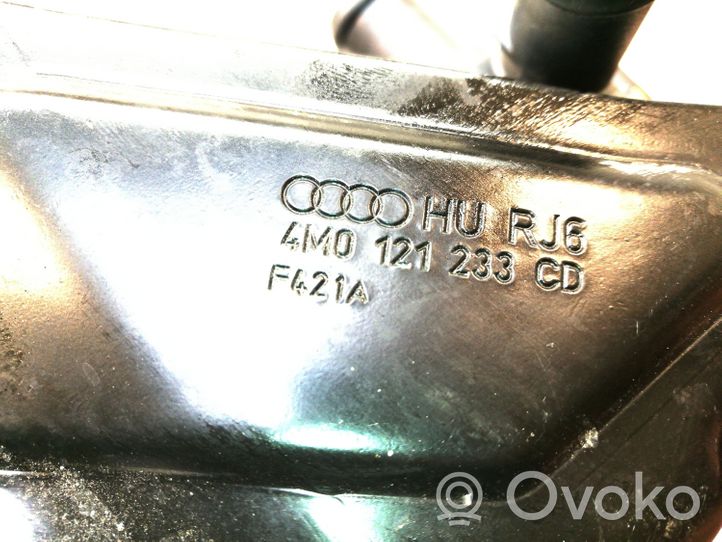 Audi Q7 4M Pompa elettrica dell’acqua/del refrigerante ausiliaria 06H121601M