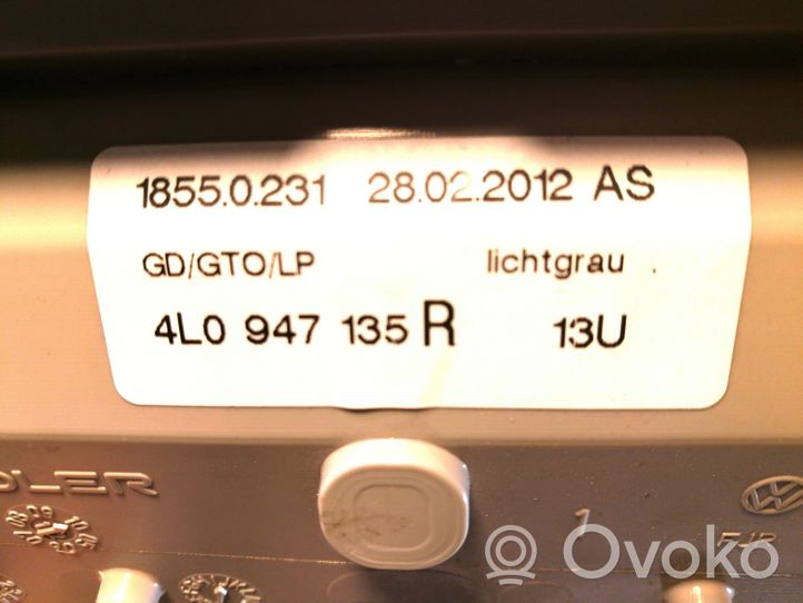 Audi Q7 4L Éclairage lumière plafonnier avant 4L0947135R
