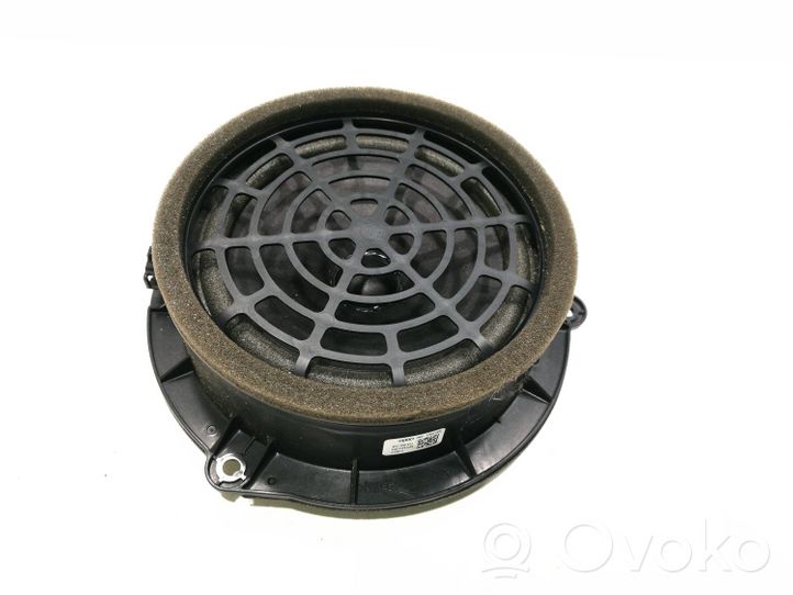 Audi A6 Allroad C7 Takaoven kaiutin 4G1035411