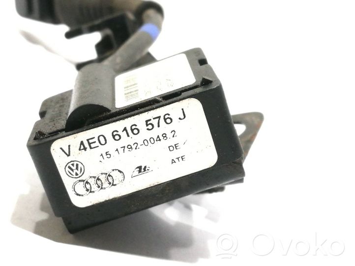 Audi A8 S8 D3 4E Czujnik prędkości obrotowej koła ABS 4E0616576J