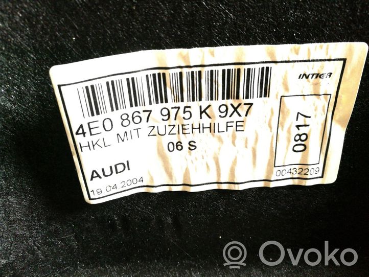 Audi A8 S8 D3 4E Poszycie / Tapicerka tylnej klapy bagażnika 4E0867975K
