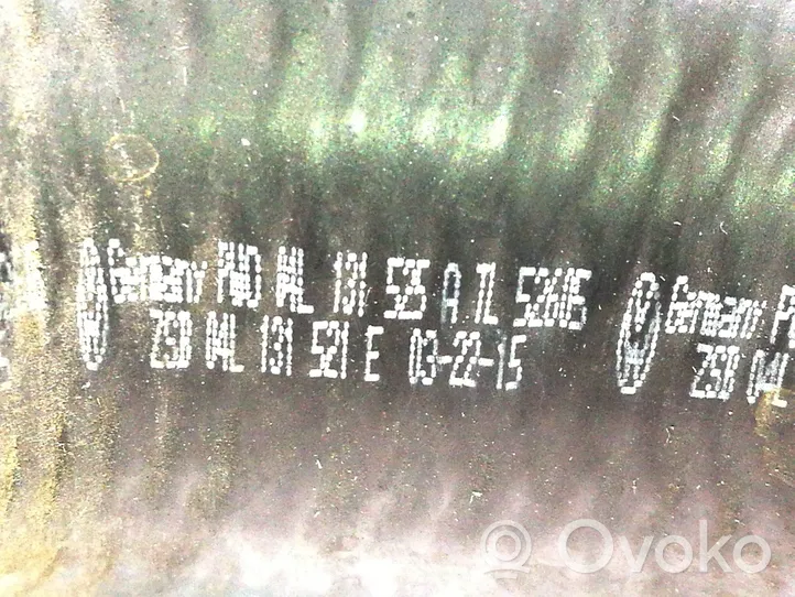 Audi Q3 8U Tube d'admission de tuyau de refroidisseur intermédiaire 04L131521E