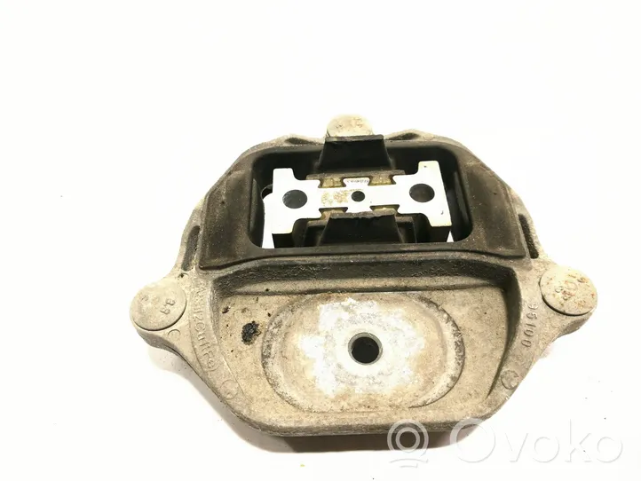 Audi A8 S8 D4 4H Supporto della scatola del cambio 8K0399151