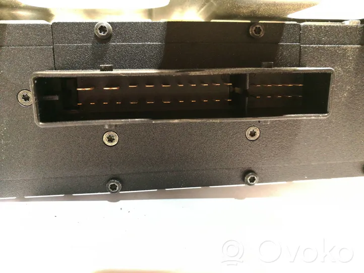 Audi A8 S8 D3 4E Amplificatore 4E0035465