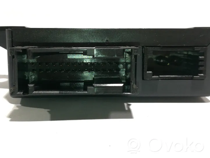 Audi A8 S8 D3 4E Gateway control module 4L0907468