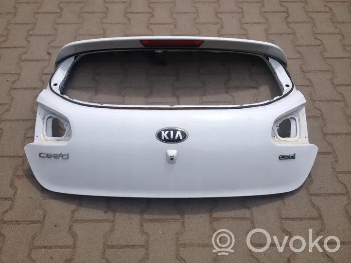 KIA Ceed Takaluukun/tavaratilan kansi 