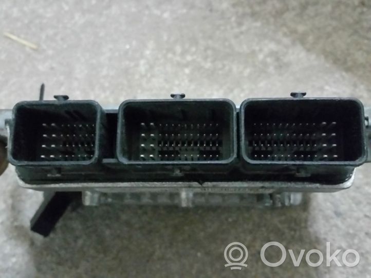 Ford Focus Sterownik / Moduł ECU 5WS40778BT