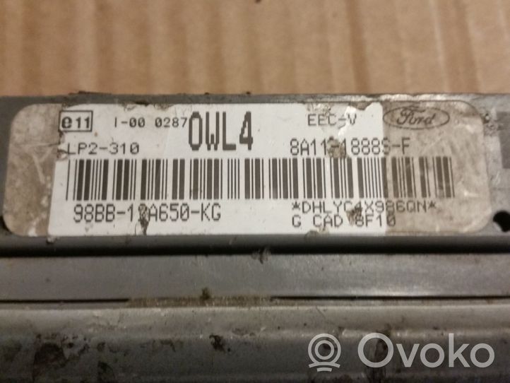 Ford Mondeo MK II Engine control unit/module 8A111888SF