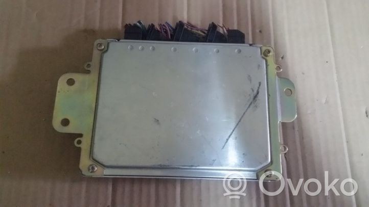 Nissan Almera Tino Calculateur moteur ECU 0281010265