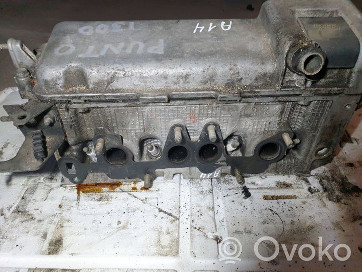 Fiat Punto (176) Culasse moteur 7724791