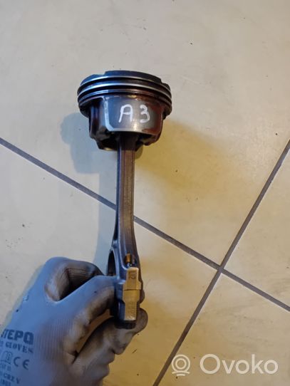 KIA Sportage Piston avec bielle 