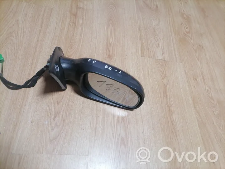 Volvo V70 Front door electric wing mirror 015463